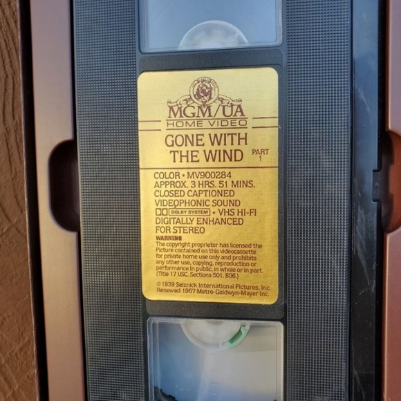 Gone With The Wind MGM/UA Home Video 2 Tape HI-FI VHS Deluxe Edition Box Set '85 - Picture 3 of 12